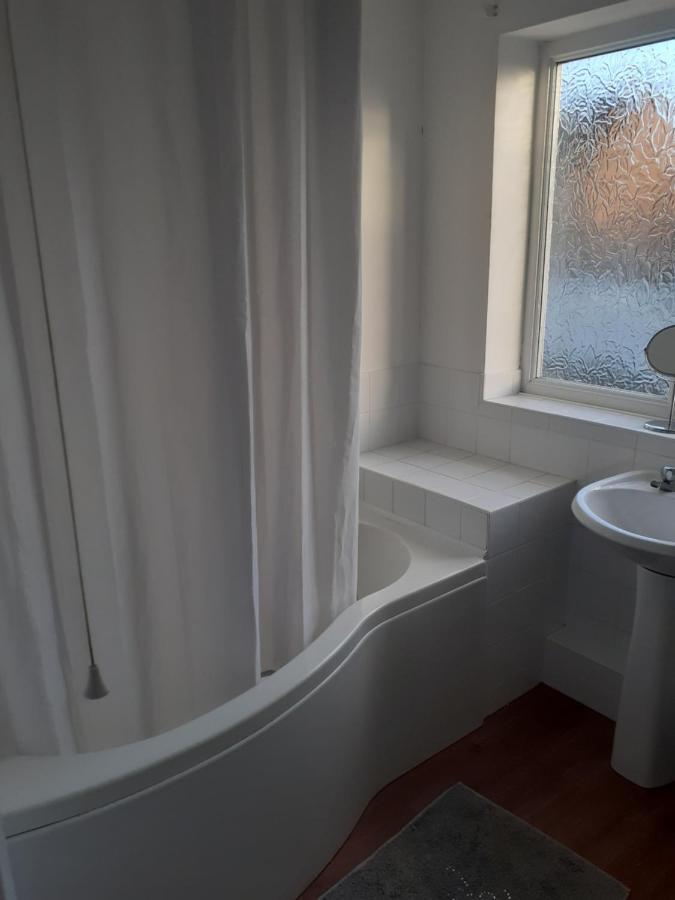 Carters Guesthouse Milton Keynes Eksteriør bilde